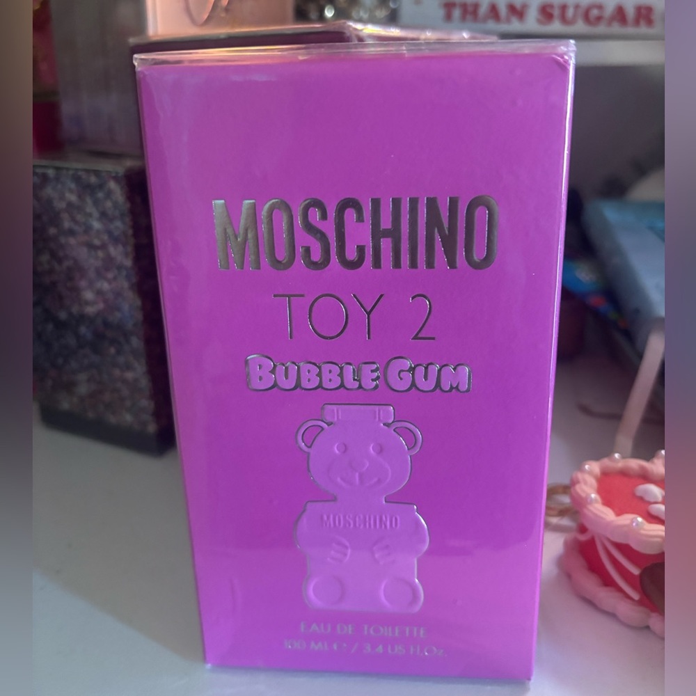 Moschino Toy 2 Bubble Gum Eau de Toilette NWT